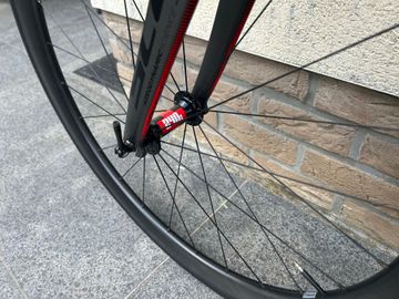 Used Scott Foil Premium 2017 2017 Road & Gravel, Light Gray — image 7 of 10