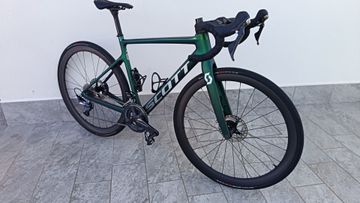Used Scott Addict 20 2022 2022 Road & Gravel