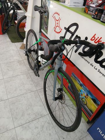 Used CUBE ATTAIN GTC Pro Disc 2017 2017 Road & Gravel, Light Gray — image 5 of 5