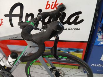Gebrauchtes CUBE ATTAIN GTC Pro Disc 2017 2017 Road & Gravel, Hellgrau — Bild 4 von 5