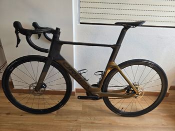 Brugt Orbea ORCA AERO M30LTD 2025 2025 Road & Gravel