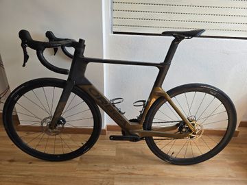 Brugt Orbea ORCA AERO M30LTD 2025 2025 Road & Gravel — billede 1 af 11