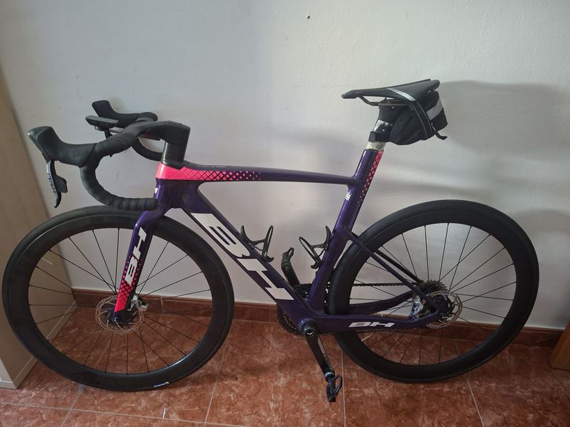 Używany BH Bikes Aerolihgt 2023 Road & Gravel