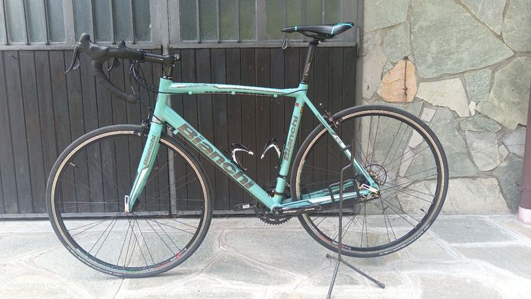 Gebrauchtes Bianchi Nirone Campagnolo Xenon 2020 Road & Gravel, Blau — Bild 2 von 11