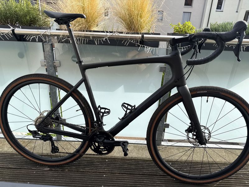Używany Specialized Diverge Sport Carbon 2025 2025 Road & Gravel