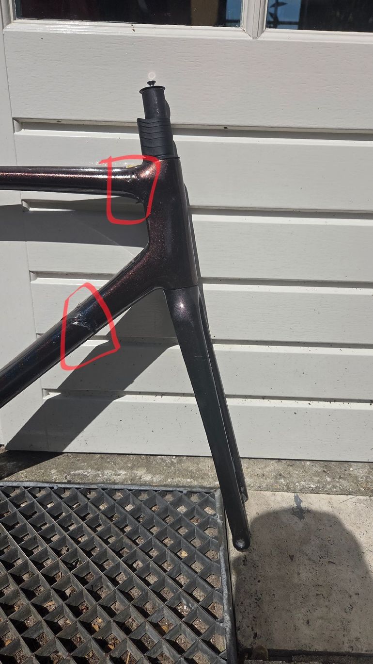 Brugt Giant TCR Advanced Disc 1 Pro Compact 2022 Frameset 2022 Road & Gravel — billede 3 af 6
