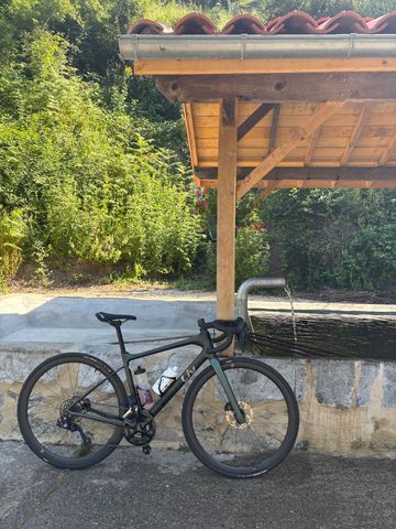 Tweedehands Liv Avail Advanced 1 2023 2023 Road & Gravel — afbeelding 2 van 4