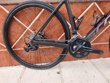 Used Scott Addict 30 2024 2024 Road & Gravel, Purple — image 2 of 3