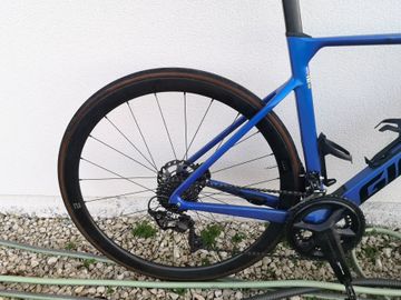 Giant Propel Advanced 2 2024 2024 Road & Gravel d'occasion — image 5 sur 6