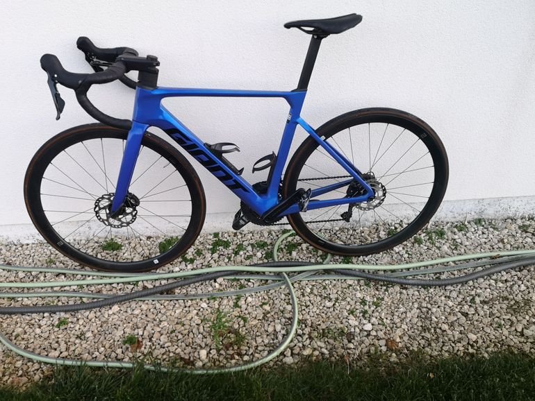 Giant Propel Advanced 2 2024 2024 Road & Gravel usato, Blu — immagine 2 di 6