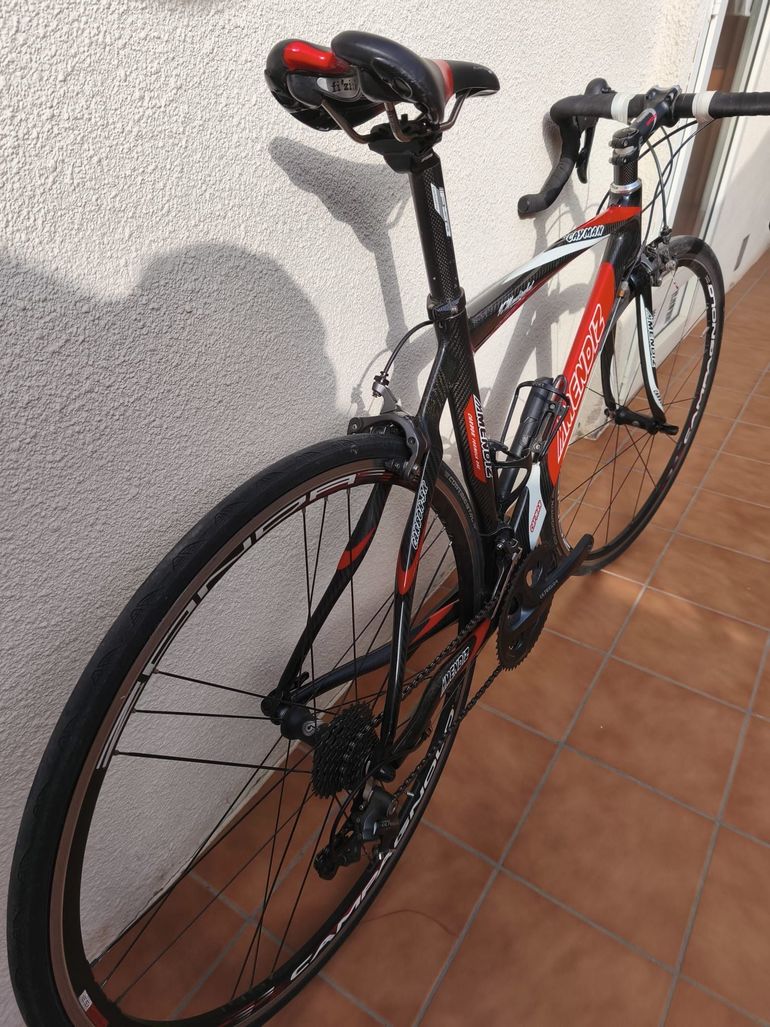 Gebrauchtes Mendiz CAYMAN 2008 Road & Gravel, Rot — Bild 5 von 6