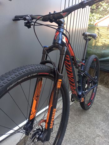 Brugt Specialized Era Comp Carbon 29 2016 2016 Mountainbike — billede 4 af 7
