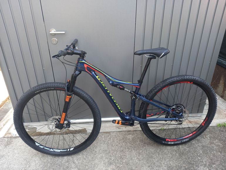 Brugt Specialized Era Comp Carbon 29 2016 2016 Mountainbike — billede 5 af 7