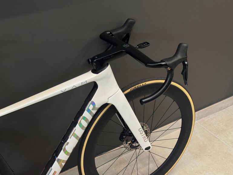 Brugt Factor OSTRO VAM 2.0 2025 Road & Gravel — billede 5 af 5