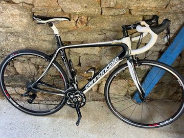 Gebrauchtes Cannondale Synaspe 2011 Road & Gravel, Weiß — Bild 1 von 3