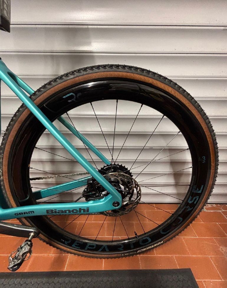 Brugt Bianchi Impulso RC Force AXS disc 2025 2025 Road & Gravel — billede 6 af 8