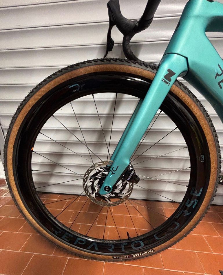 Brugt Bianchi Impulso RC Force AXS disc 2025 2025 Road & Gravel — billede 5 af 8