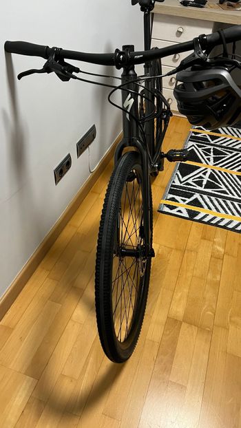 Used Specialized Sirrus Microshift Advent 2025 Urban, Light Gray — image 2 of 5