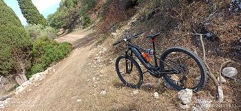 Použité Giant Fathom E+ 2 Pro 2022 2022 Mountainbike — obrázek 2 z 2