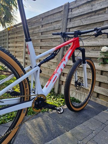 BMC Fourstroke 01 LTD 2023 2023 Mountainbike d'occasion — image 6 sur 6