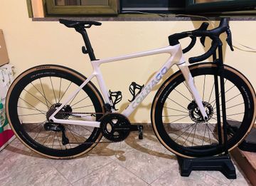 Colnago V4Rs Shimano Ultegra Di2 2025 2025 Road & Gravel d'occasion