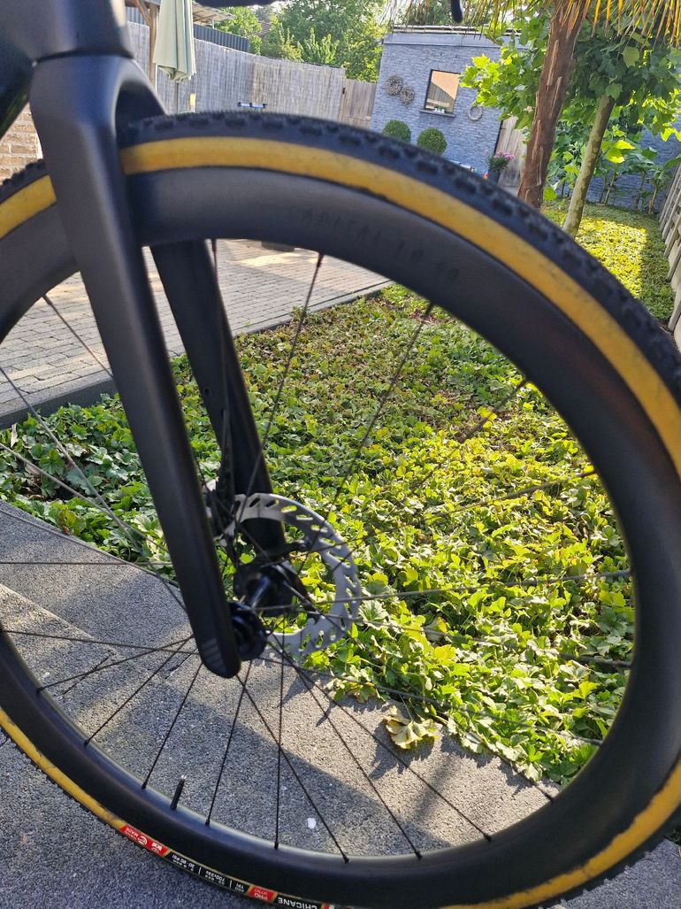 Tweedehands BMC Roadmachine TWO 2026 2026 Road & Gravel — afbeelding 6 van 8