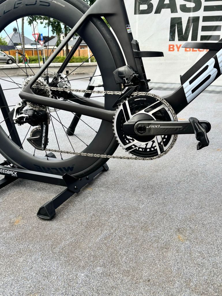 Brugt BMC Teammachine R 01 LTD 2024 2024 Road & Gravel — billede 2 af 9