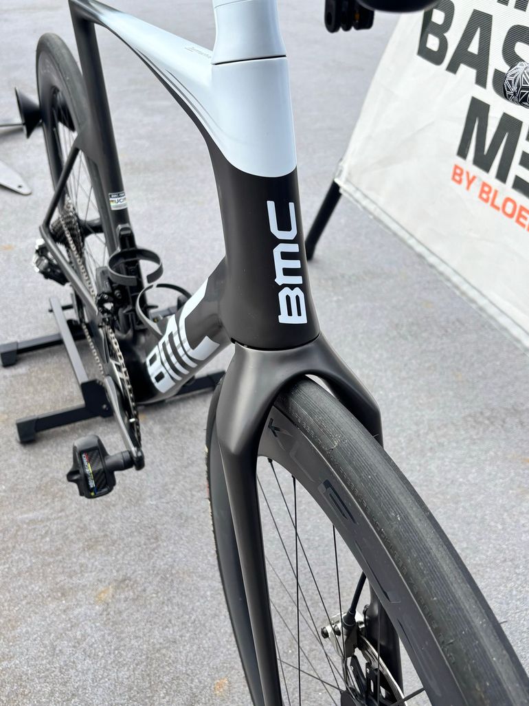 Brugt BMC Teammachine R 01 LTD 2024 2024 Road & Gravel — billede 9 af 9