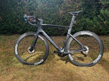 Specialized Venge Pro 2020 2020 Road & Gravel de segunda mano, Negro — imagen 2 de 11