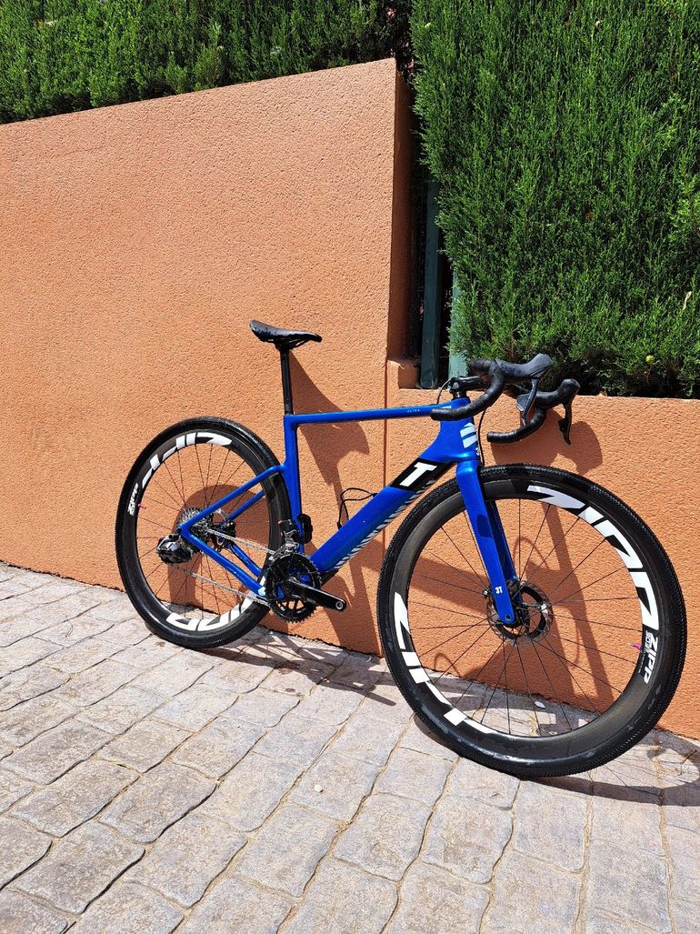 3T Ultra SRAM Rival 2025 Road & Gravel usato, Blu — immagine 2 di 3