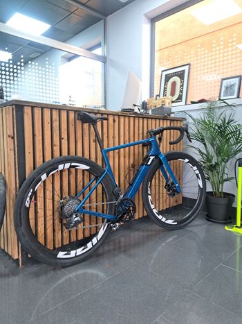 Used 3T Ultra SRAM Rival 2025 Road & Gravel, Blue — image 3 of 3