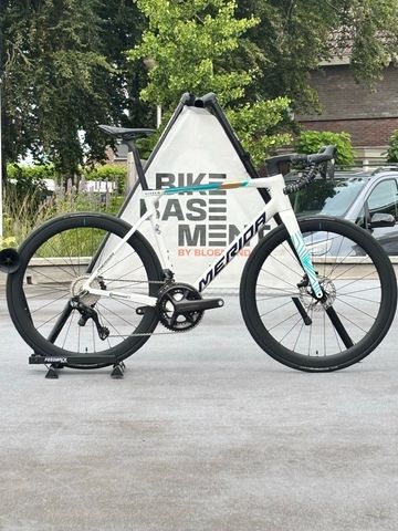 Merida SCULTURA 9000 2024 2024 Road & Gravel usato