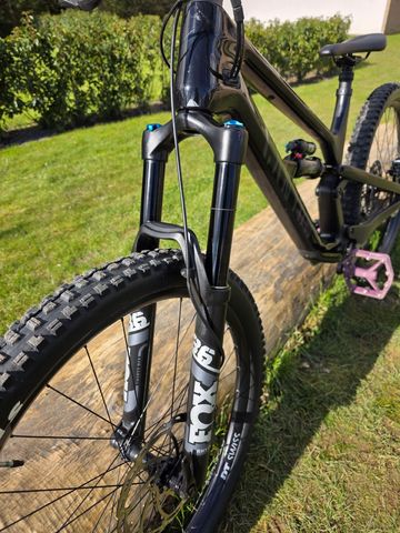 Tweedehands Canyon Spectral CF 7 2024 2024 Mountainbike — afbeelding 24 van 30