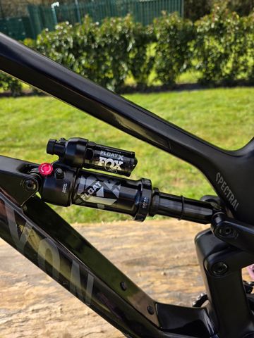 Tweedehands Canyon Spectral CF 7 2024 2024 Mountainbike — afbeelding 23 van 30