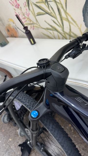 Used Scott Scale Shimano Deore XT 2024 Mountainbike, Blue — image 3 of 4