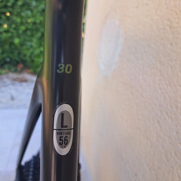 Used Scott Addict Shimano Dura Ace Di2 2022 Road & Gravel, Black — image 5 of 5
