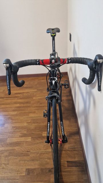 Used Pinarello Custom Shimano Ultegra 2013 Road & Gravel, Black — image 3 of 4