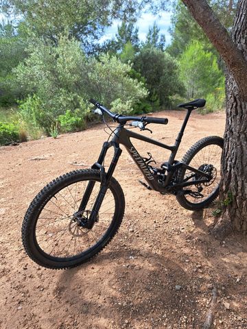 Used Specialized Enduro Comp 2025 2025 Mountainbike, Light Gray — image 1 of 6
