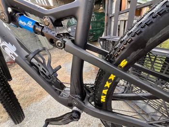 Trinx Custom Shimano Deore XT 2023 Mountainbike de segunda mano, Negro — imagen 12 de 25