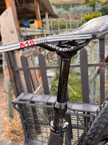 Trinx Custom Shimano Deore XT 2023 Mountainbike de segunda mano, Negro — imagen 16 de 25