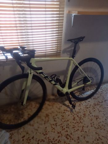 Brugt Felt FR Advanced Ultegra 2021 2021 Road & Gravel