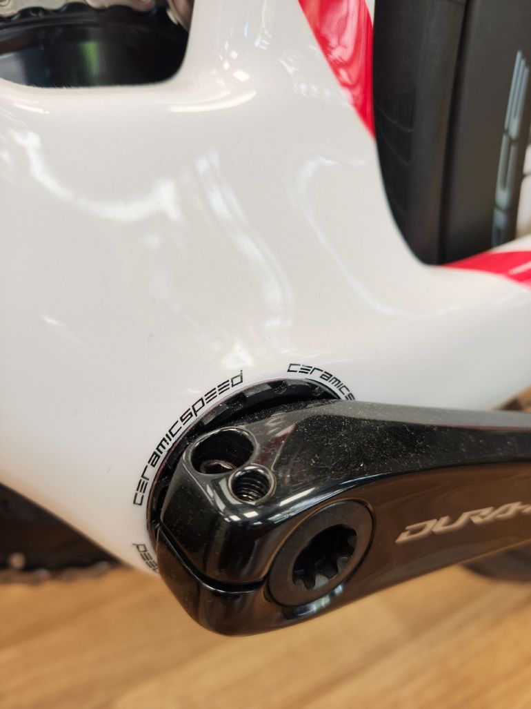 Używany Factor Ostro Shimano Dura Ace Di2 2026 Road & Gravel — zdjęcie 17 z 23