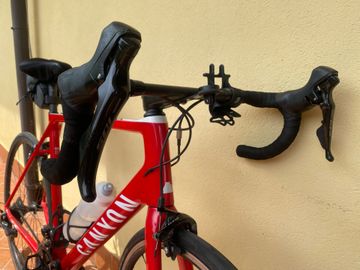 Used Canyon Ultimate CF SL 7 2021 2021 Road & Gravel, Red — image 4 of 6