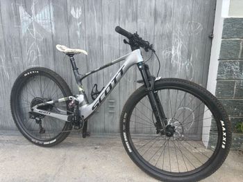 Używany Scott Spark RC Comp 2025 2025 Mountainbike — zdjęcie 2 z 3