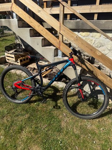 Käytetty Scott Genius 750 2017 2017 MTB