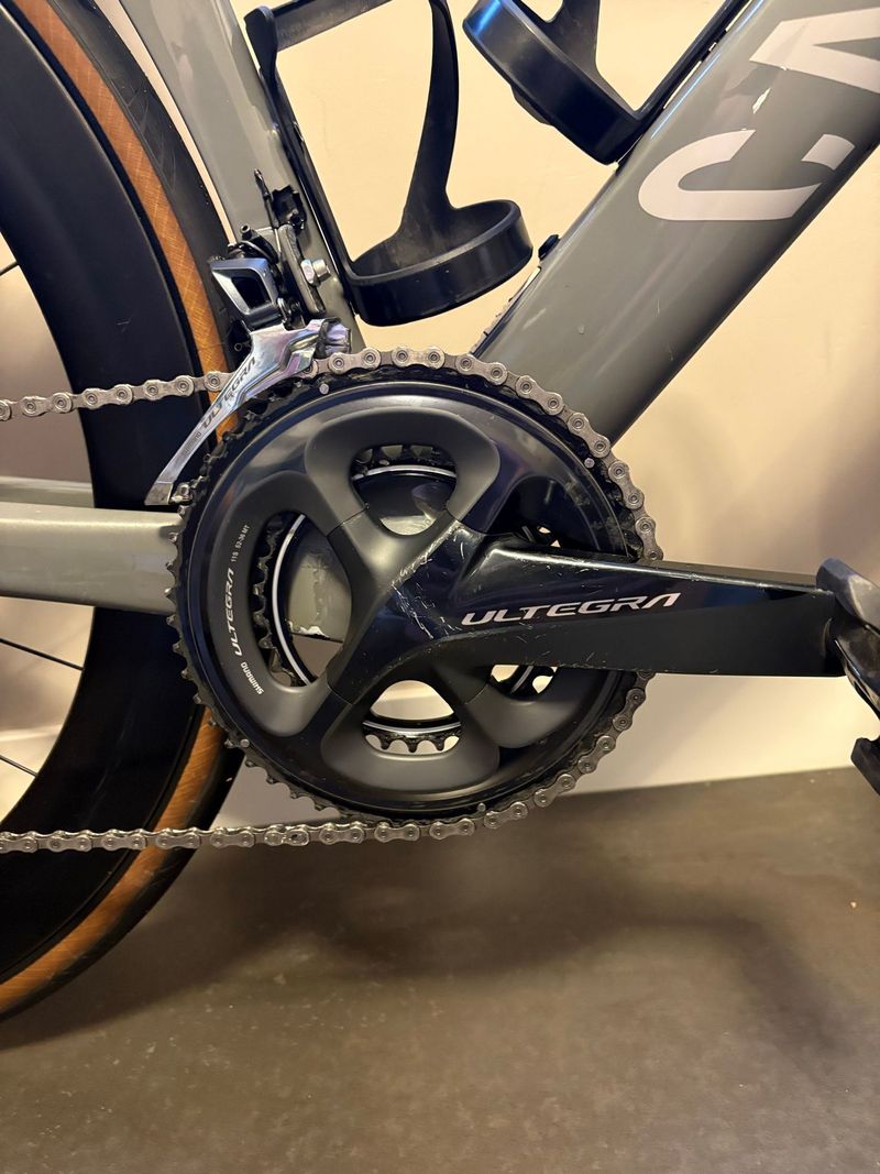 Used Canyon Aeroad CF SL 8 2023 2023 Road & Gravel, Light Gray — image 3 of 6