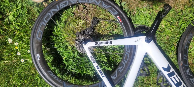 Brugt Trek Madone Shimano Ultegra Di2 2019 Road & Gravel — billede 12 af 14