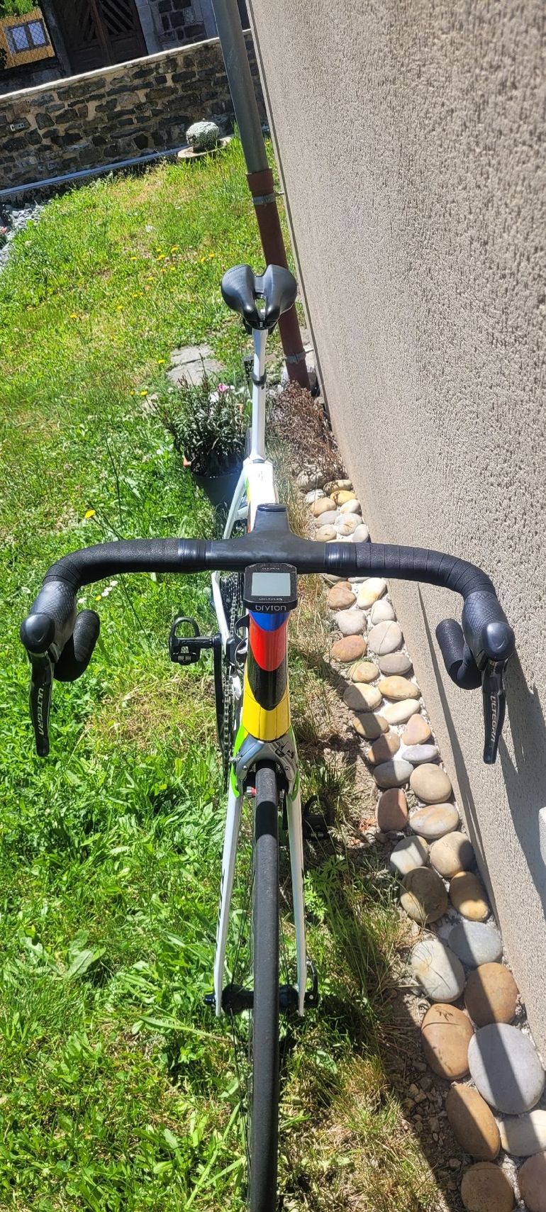 Brugt Trek Madone Shimano Ultegra Di2 2019 Road & Gravel — billede 2 af 14