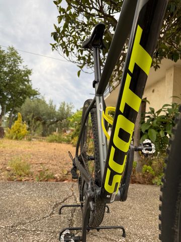 Used Scott Scale 980 2024 2024 Mountainbike, Light Gray, 29 — image 13 of 16