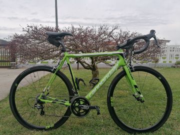 Cannondale Supersix Shimano Dura Ace Di2 2018 Road & Gravel d'occasion